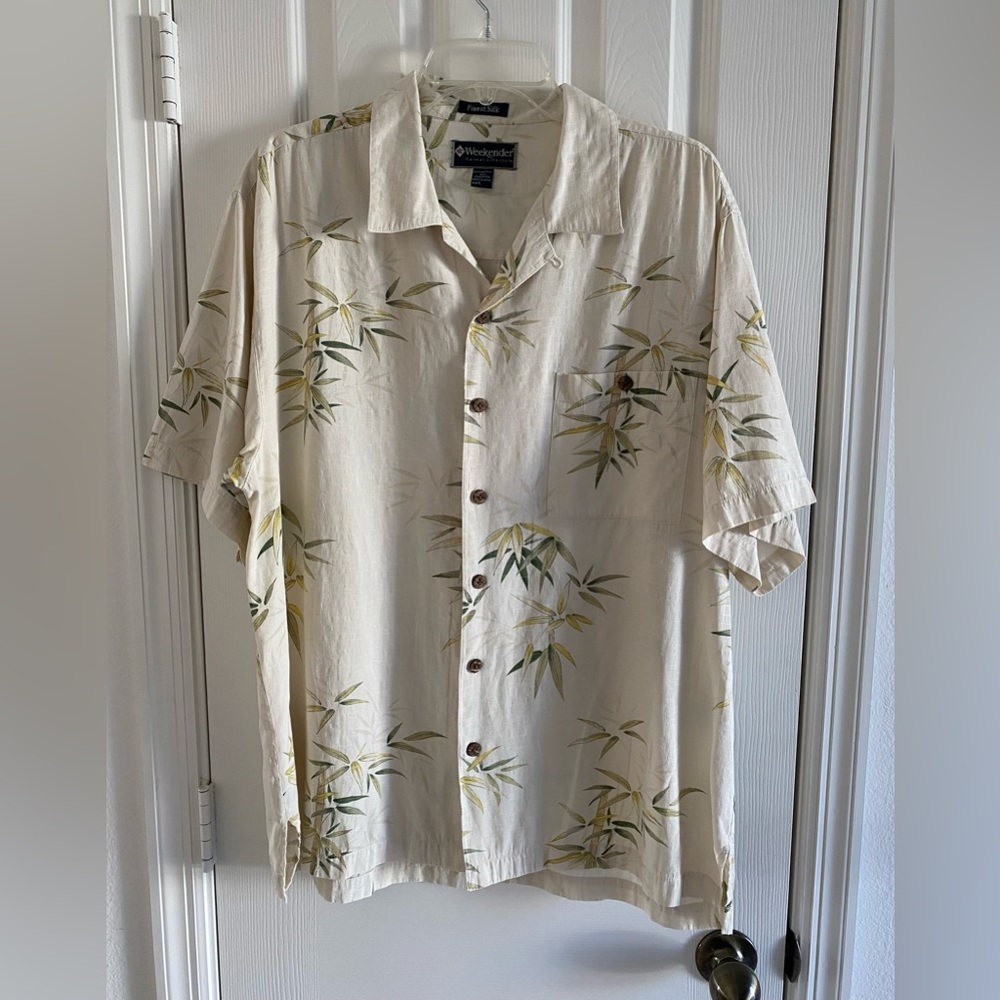 Weekender Mens Large Hawaiian Silk Beige Bamboo Print Button-Up Camp Shirt